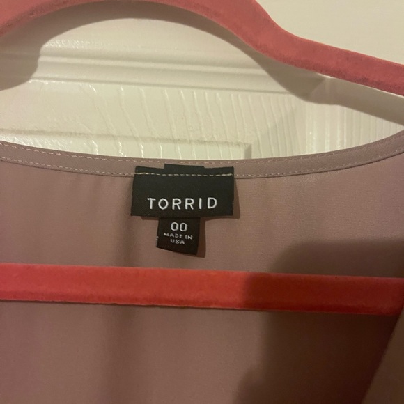 Torrid blouse - Picture 2 of 2